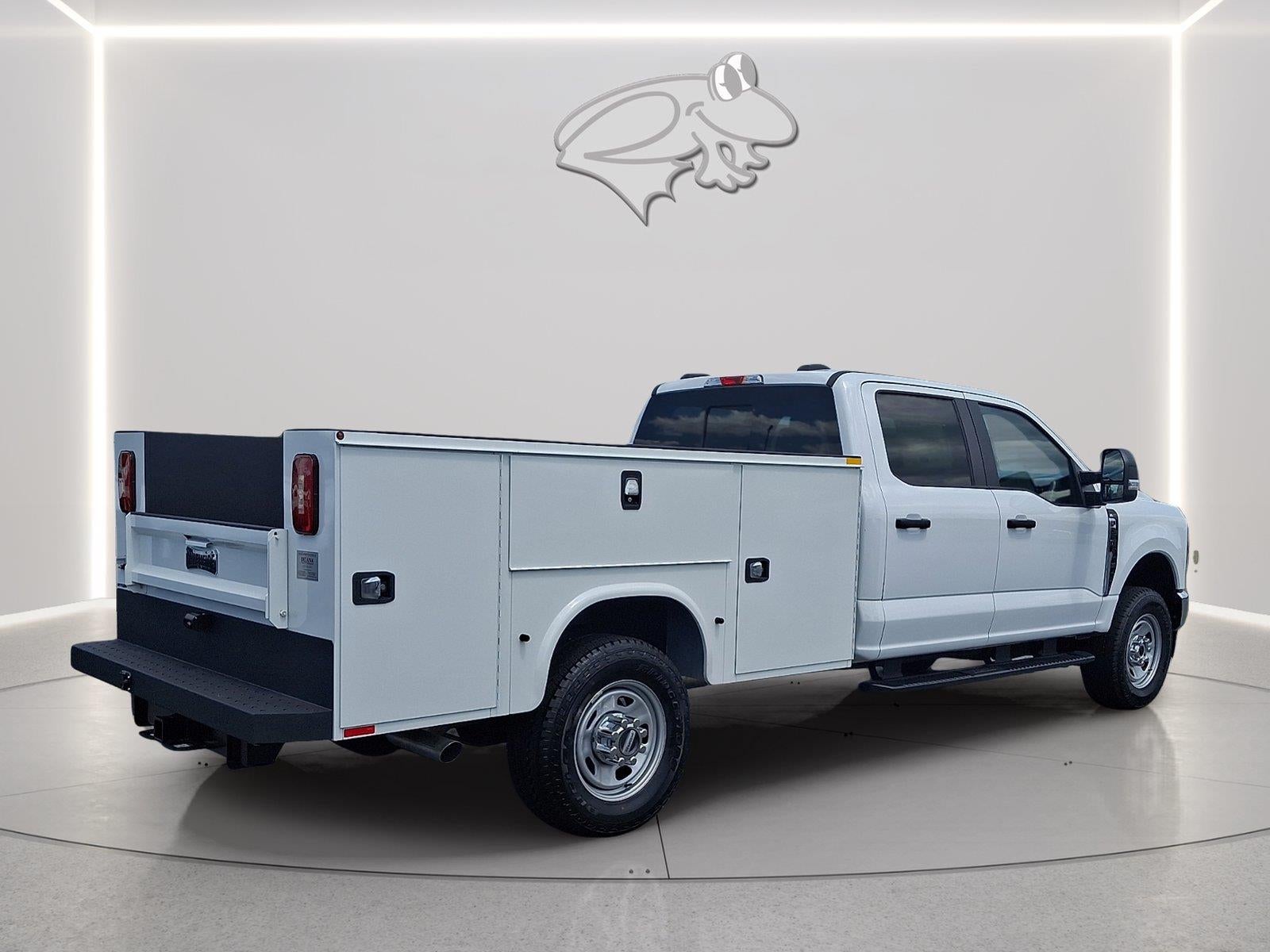 2026 Ford Super Duty F-350 SRW — rear three-quarter view