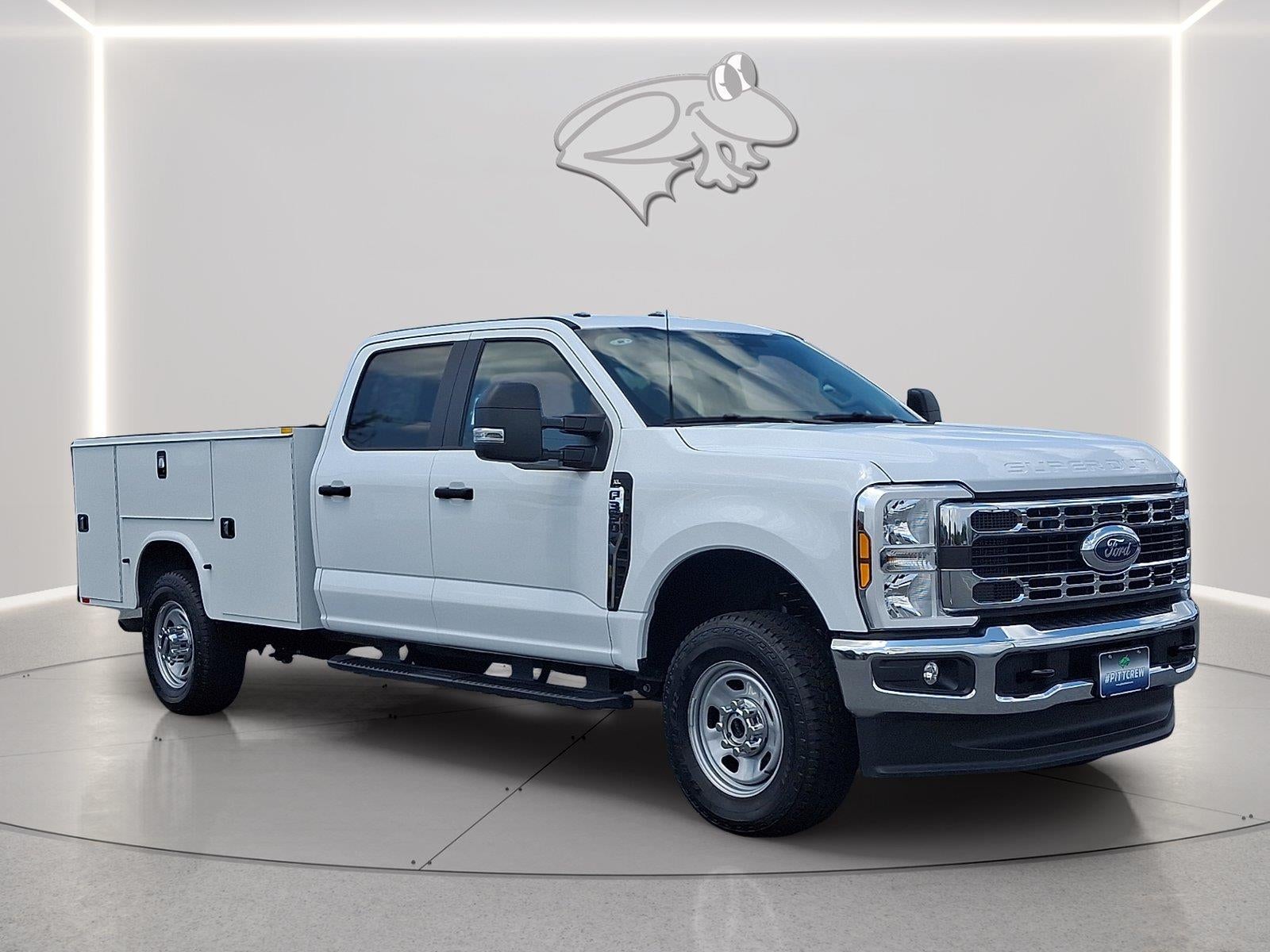 2026 Ford Super Duty F-350 SRW — interior view