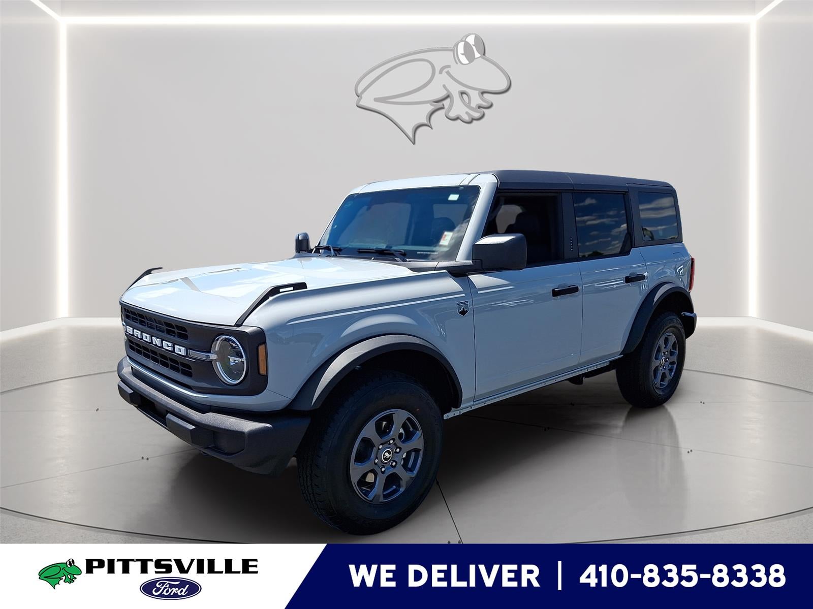 2026 Ford Bronco Big Bend in Avalanche Gray — front three-quarter view